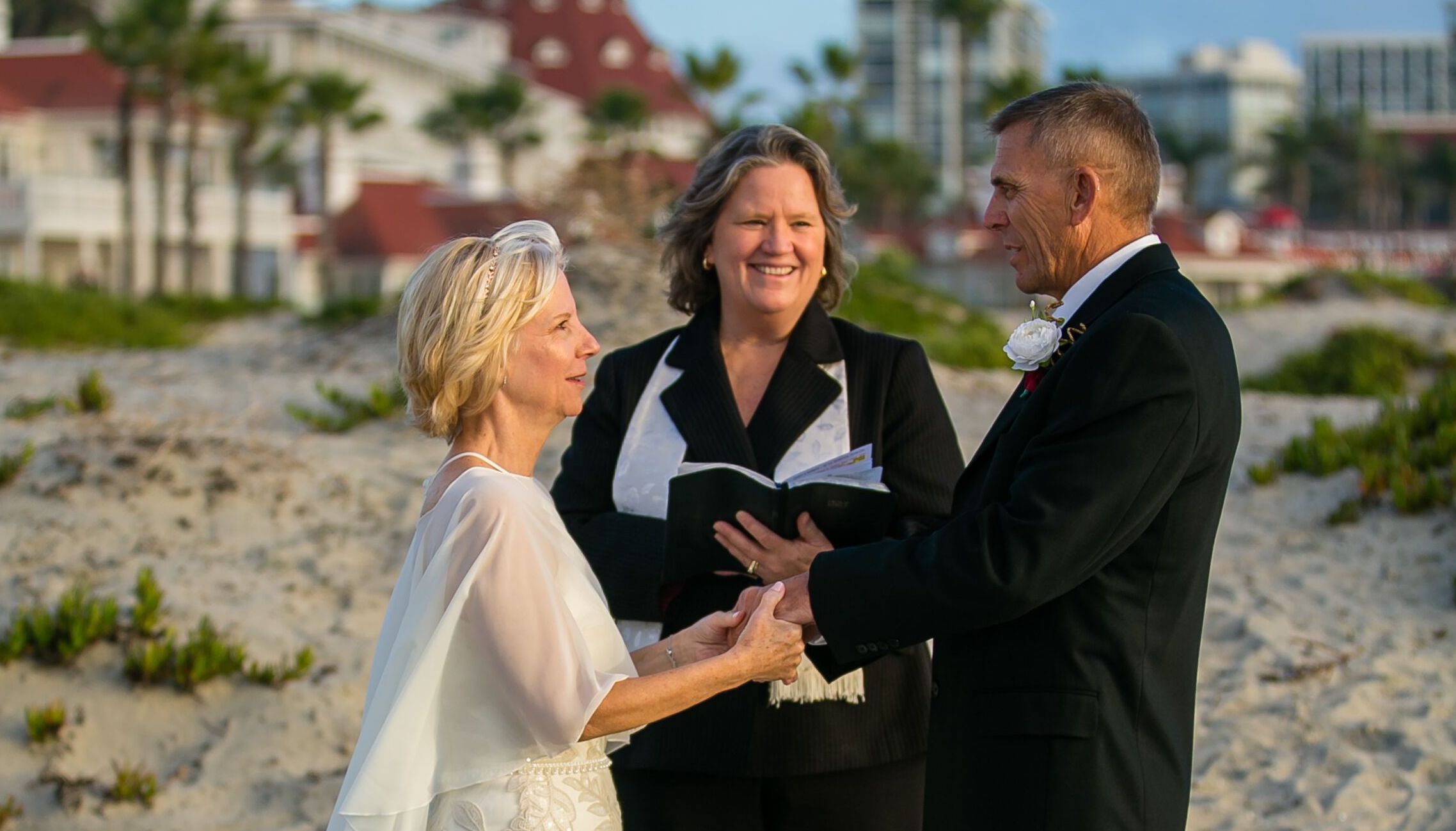 Say I Do Again | Vow Renewal | www.sayidoagain.com | San Diego 619-663-5673 | Arizona 602-345-0008 | Photo Credit: PhotograhAloha.com